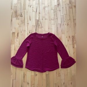 At johns bay size m women burgundy ruffled sleeves blouse